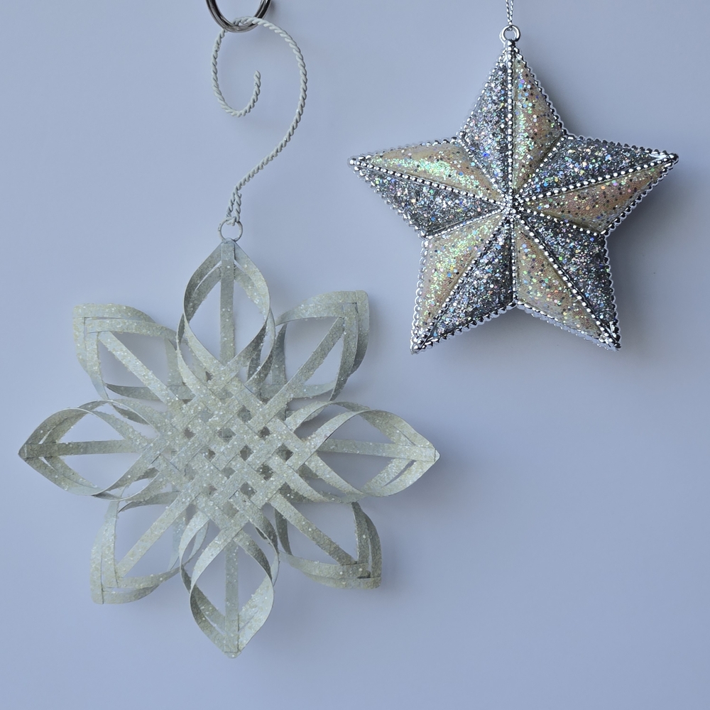 VTG Scandinavian Woven Ribbon Swedish Star/3D Silver Glitter Star Ornaments 2PCS